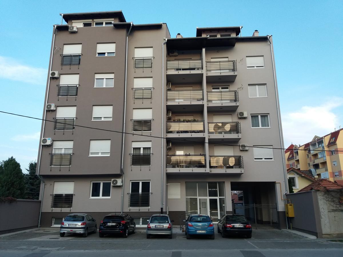 Apartment 수보티차 외부 사진
